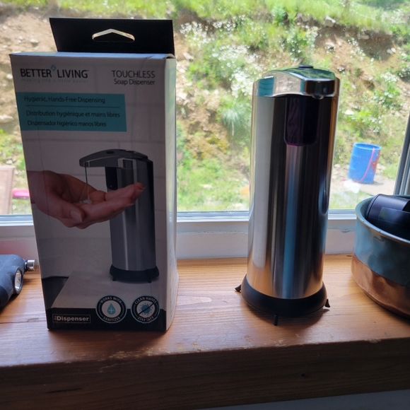 Touchless Soap Dispenser - Picture 11 of 11